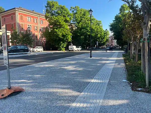 posa-di-ghiaino-per-pavimenti
